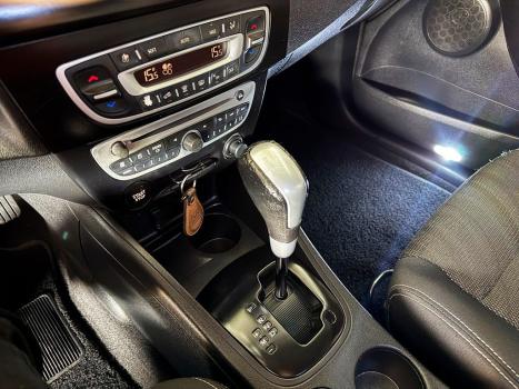 RENAULT Fluence 2.0 16V 4P FLEX DYNAMIQUE AUTOMTICO, Foto 9