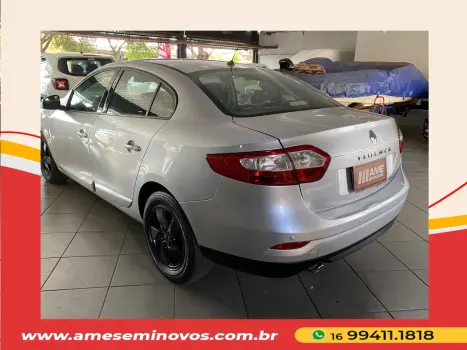 RENAULT Fluence 2.0 16V 4P FLEX DYNAMIQUE AUTOM�TICO, Foto 2
