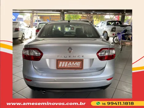 RENAULT Fluence 2.0 16V 4P FLEX DYNAMIQUE AUTOM�TICO, Foto 3
