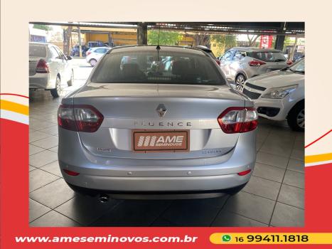 RENAULT Fluence 2.0 16V 4P FLEX DYNAMIQUE AUTOM�TICO, Foto 3