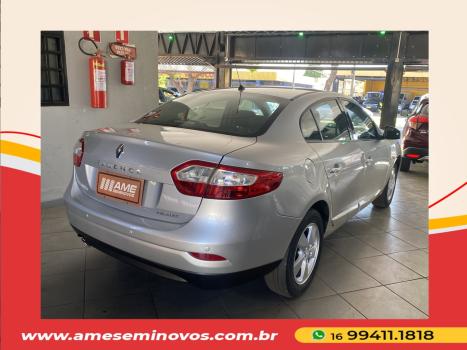 RENAULT Fluence 2.0 16V 4P FLEX DYNAMIQUE AUTOM�TICO, Foto 4