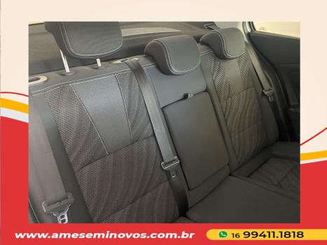 RENAULT Fluence 2.0 16V 4P FLEX DYNAMIQUE AUTOM�TICO, Foto 9