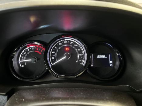 RENAULT Kangoo 1.6 16V 3P FLEX ADVANCED, Foto 6