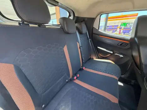 RENAULT Kwid 1.0 12V 4P SCE FLEX OUTSIDER, Foto 6