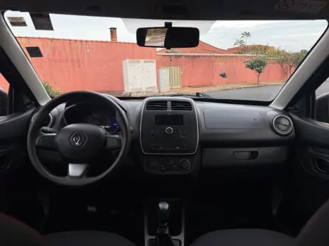 RENAULT Kwid 1.0 12V 4P SCE FLEX ZEN, Foto 9