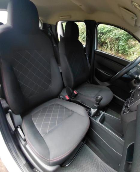 RENAULT Kwid 1.0 12V 4P SCE FLEX ZEN, Foto 4