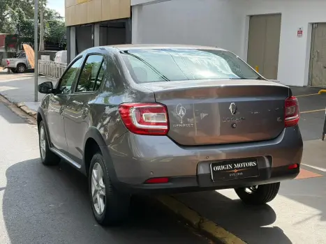 RENAULT Logan 1.6 16V 4P FLEX SCE ZEN X-TRONIC AUTOM�TICO CVT, Foto 6