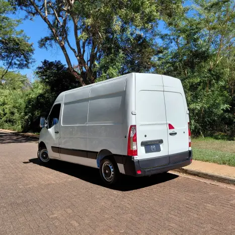 RENAULT Master 2.3 16V 3P DCI DIESEL FURG�O L2H2, Foto 4