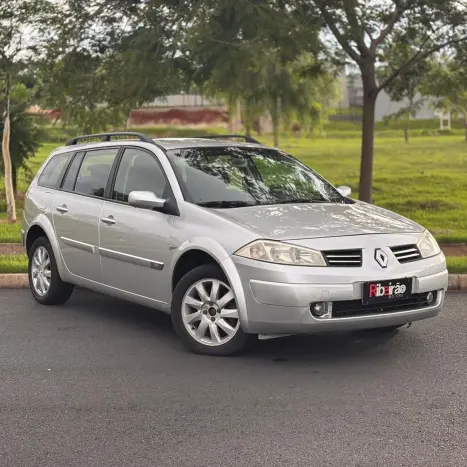 RENAULT Megane Grand Tour 2.0 16V 4P DYNAMIQUE, Foto 1
