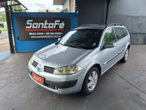 RENAULT Megane Grand Tour 2.0 16V 4P DYNAMIQUE AUTOMÁTICO, Foto 7