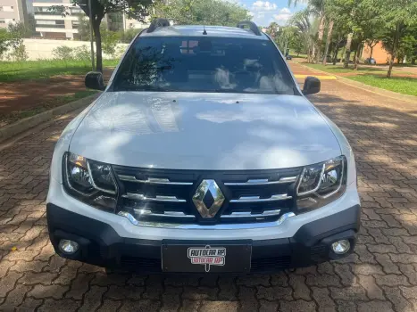 RENAULT Oroch 1.3 16V 4P OUTSIDER TURBO TCe AUTOMTICO CVT, Foto 3