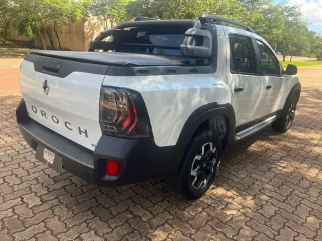 RENAULT Oroch 1.3 16V 4P OUTSIDER TURBO TCe AUTOMTICO CVT, Foto 4