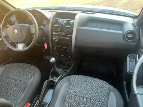 RENAULT Oroch 1.6 16V 4P EXPRESS FLEX, Foto 10