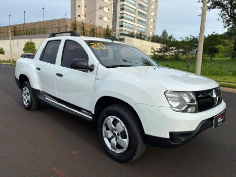 RENAULT Oroch 1.6 16V 4P FLEX EXPRESSION, Foto 3