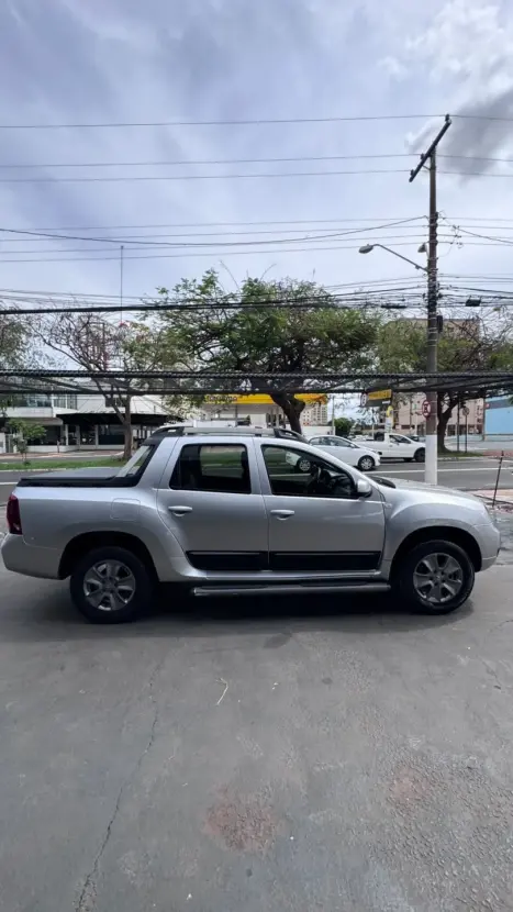 RENAULT Oroch 2.0 16V 4P FLEX DYNAMIQUE AUTOMÁTICO, Foto 6