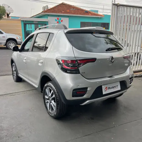 RENAULT Sandero 1.6 16V 4P FLEX SCE STEPWAY INTENSE X-TRONIC AUTOMTICO CVT, Foto 9