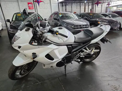 SUZUKI GSX 1250 FA ABS, Foto 3