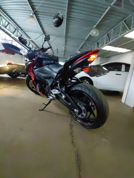 SUZUKI GSX-S 1000 F, Foto 12