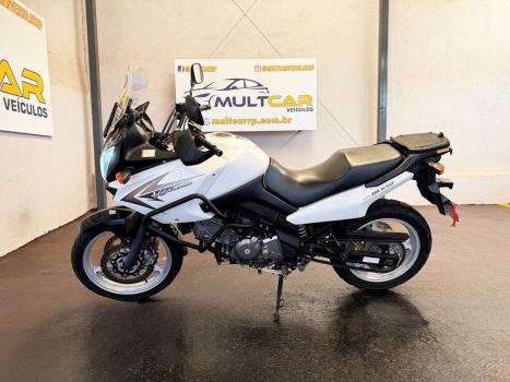 SUZUKI V-Strom DL 650 , Foto 2