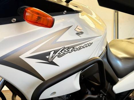 SUZUKI V-Strom DL 650 , Foto 8