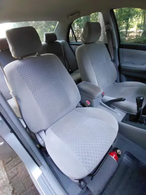 TOYOTA Corolla 1.8 16V 4P XLI, Foto 11