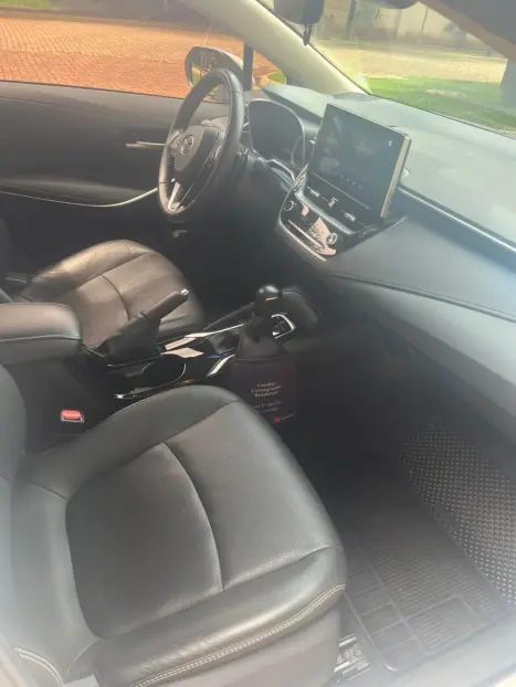 TOYOTA Corolla 2.0 16V 4P FLEX XEI DIRECT SHIFT AUTOM�TICO CVT, Foto 9