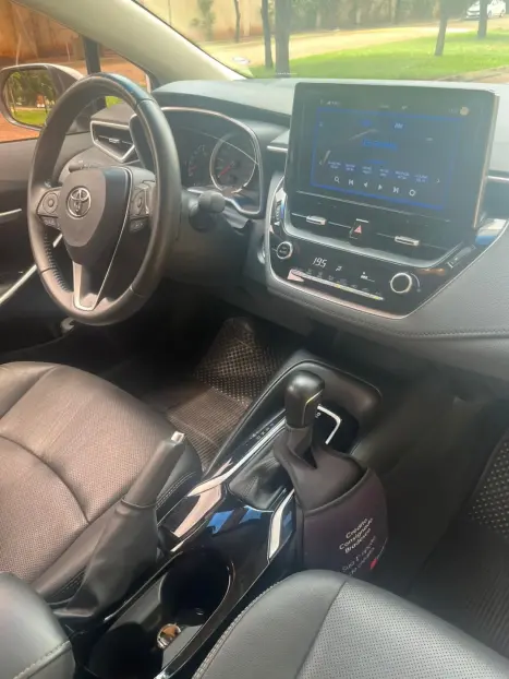 TOYOTA Corolla 2.0 16V 4P FLEX XEI DIRECT SHIFT AUTOM�TICO CVT, Foto 10