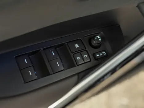 TOYOTA Corolla Cross 2.0 16V 4P FLEX VVT-IE XRE DIRECT SHIFT AUTOM�TICO CVT, Foto 15