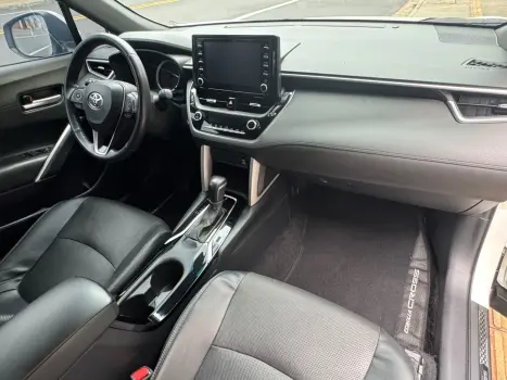TOYOTA Corolla Cross 2.0 16V 4P FLEX VVT-IE XRE DIRECT SHIFT AUTOM�TICO CVT, Foto 9