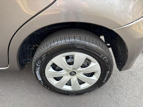 TOYOTA Etios Hatch 1.3 16V 4P FLEX, Foto 10