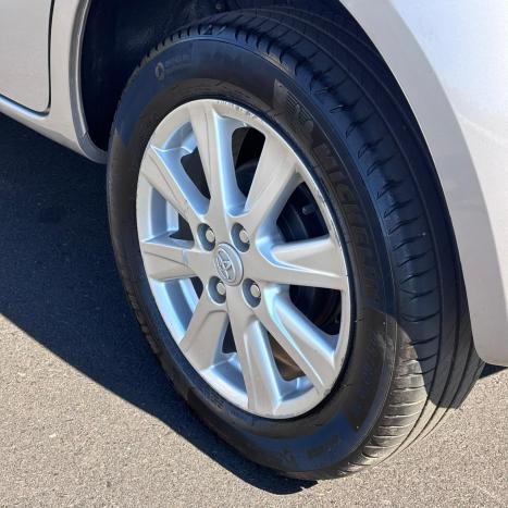 TOYOTA Etios Hatch 1.5 16V 4P FLEX XLS AUTOM�TICO, Foto 7