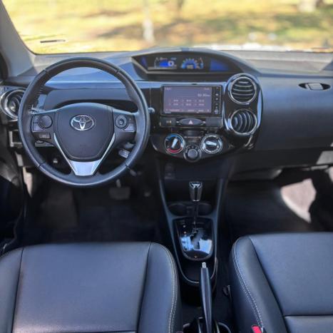 TOYOTA Etios Hatch 1.5 16V 4P FLEX XLS AUTOM�TICO, Foto 8