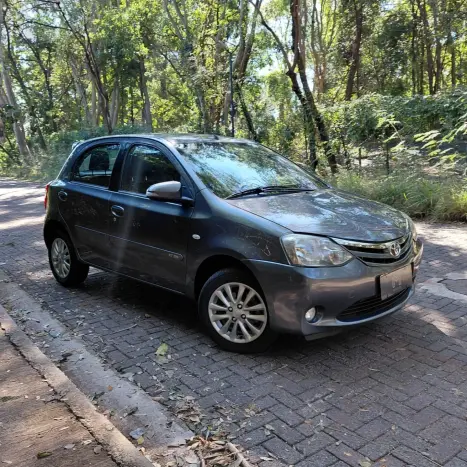 TOYOTA Etios Hatch 1.5 16V 4P FLEX L, Foto 3