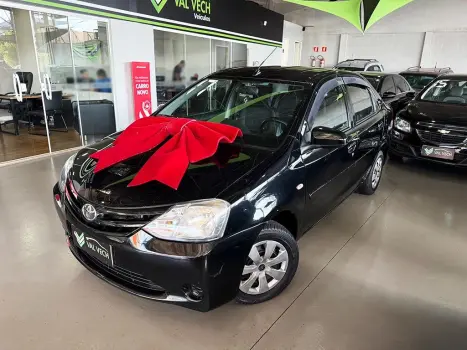 TOYOTA Etios Sedan 1.5 16V 4P FLEX XS AUTOM�TICO, Foto 1