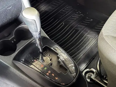 TOYOTA Etios Sedan 1.5 16V 4P FLEX XS AUTOM�TICO, Foto 9