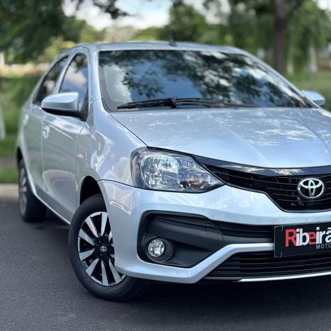 TOYOTA Etios Sedan 1.5 16V 4P FLEX X AUTOM�TICO, Foto 3