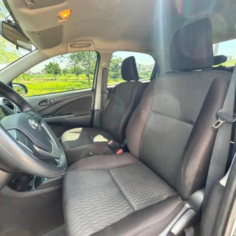 TOYOTA Etios Sedan 1.5 16V 4P FLEX X AUTOM�TICO, Foto 10
