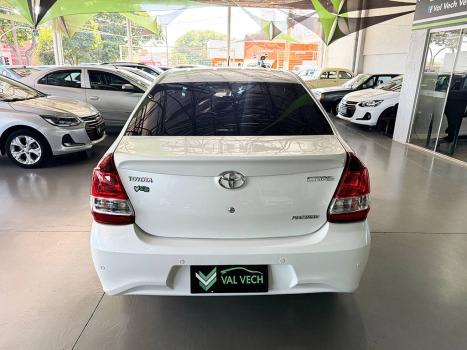 TOYOTA Etios Sedan 1.5 16V 4P FLEX PLATINUM AUTOM�TICO, Foto 15