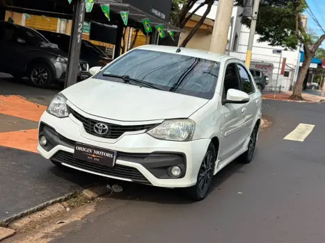 TOYOTA Etios Sedan 1.5 16V 4P FLEX PLATINUM AUTOM�TICO, Foto 1