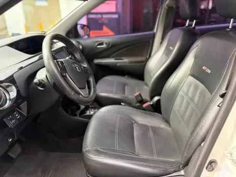 TOYOTA Etios Sedan 1.5 16V 4P FLEX PLATINUM AUTOM�TICO, Foto 9