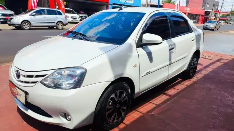 TOYOTA Etios Sedan 1.5 16V 4P FLEX XS AUTOMÁTICO, Foto 2