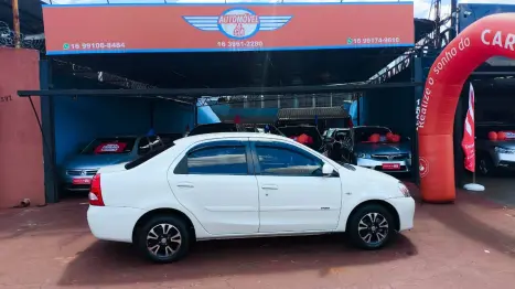 TOYOTA Etios Sedan 1.5 16V 4P FLEX XS AUTOMÁTICO, Foto 5