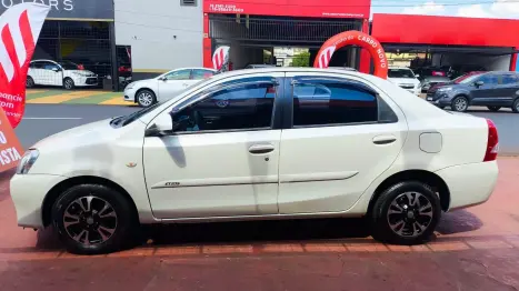 TOYOTA Etios Sedan 1.5 16V 4P FLEX XS AUTOMÁTICO, Foto 6