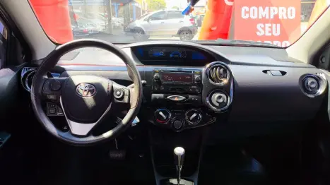 TOYOTA Etios Sedan 1.5 16V 4P FLEX XS AUTOMÁTICO, Foto 9