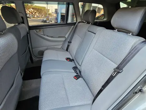 TOYOTA Fielder 1.8 16V 4P, Foto 11