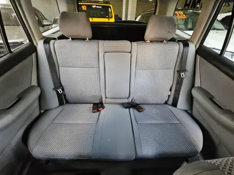 TOYOTA Fielder 1.8 16V 4P, Foto 12