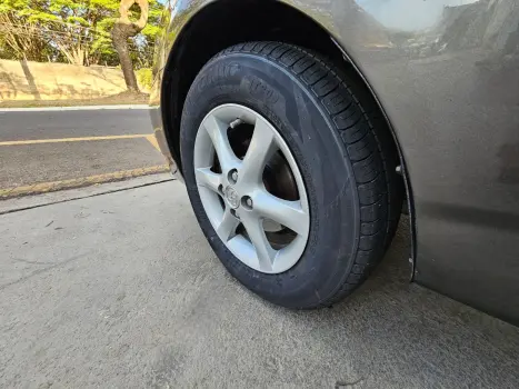 TOYOTA Fielder 1.8 16V 4P, Foto 13