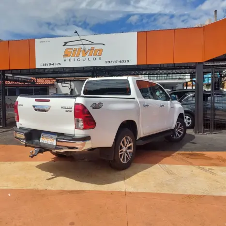 TOYOTA Hilux , Foto 4