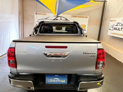 TOYOTA Hilux Caminhonete 2.8 16V SRV 4X4 DIESEL CABINE DUPLA AUTOM�TICO, Foto 12