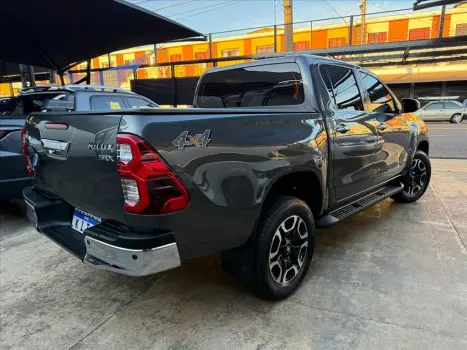 TOYOTA Hilux Caminhonete 2.8 16V SRX 4X4 TURBO DIESEL CABINE DUPLA AUTOM�TICO, Foto 6